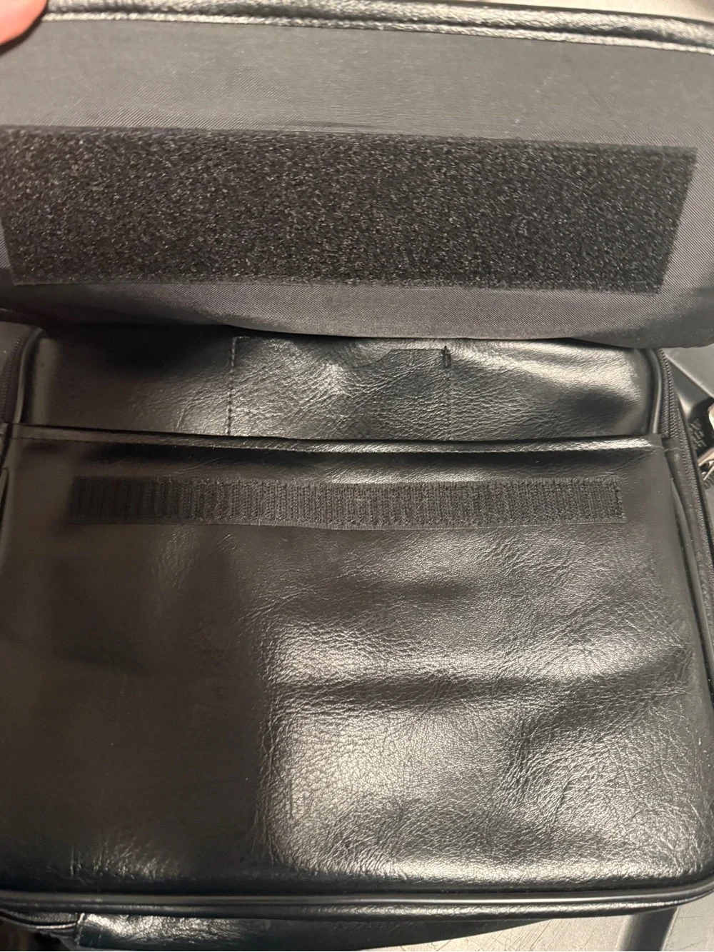 Men's Black Leather Crossbody Bag
